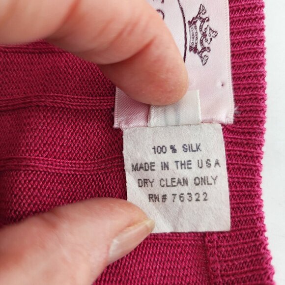 TOCCA Magenta Pink V-Neck 100% Silk Sweater - Picture 4 of 4